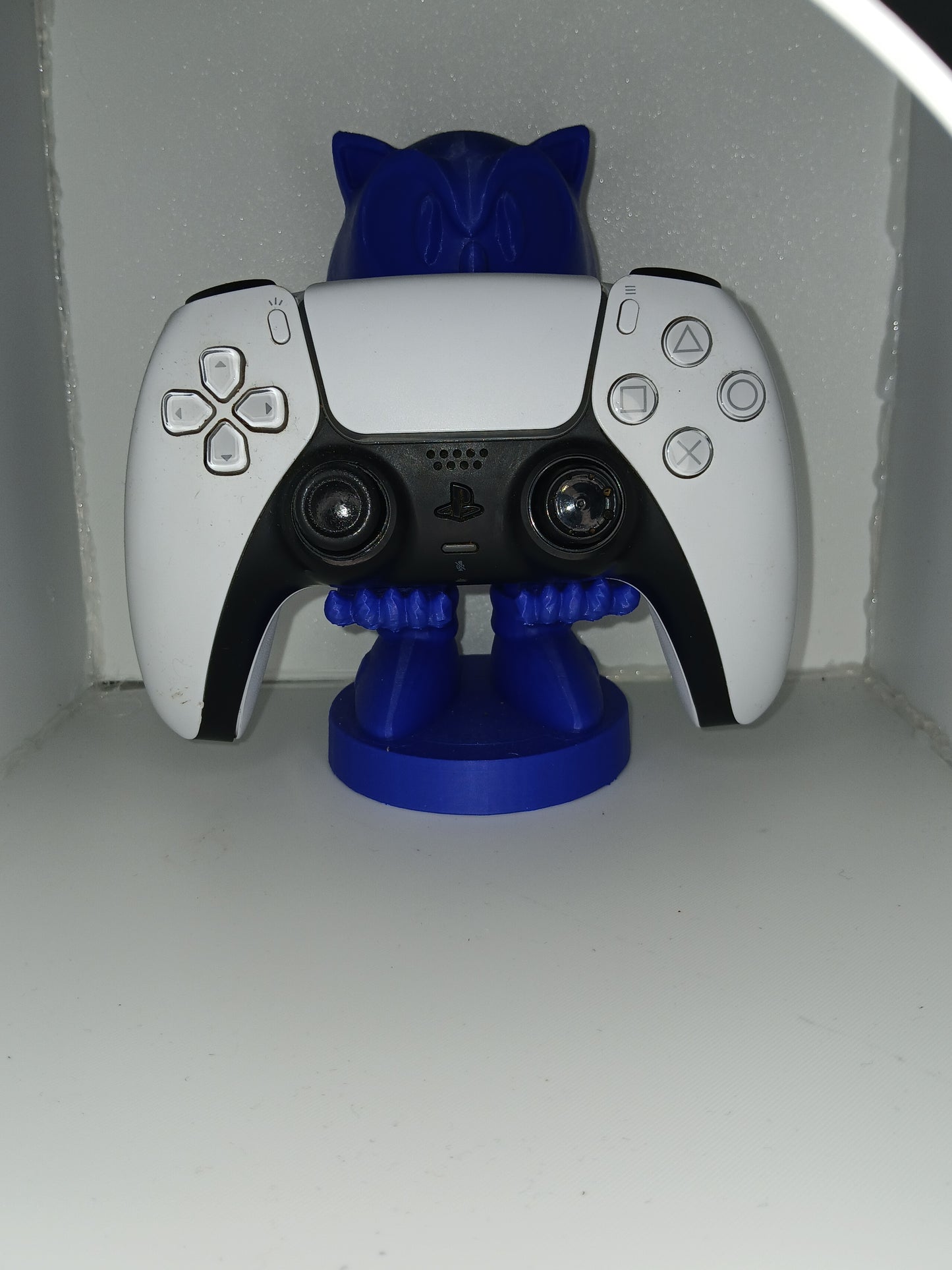 Sonic the hedgehog controller stand for Playstation 5