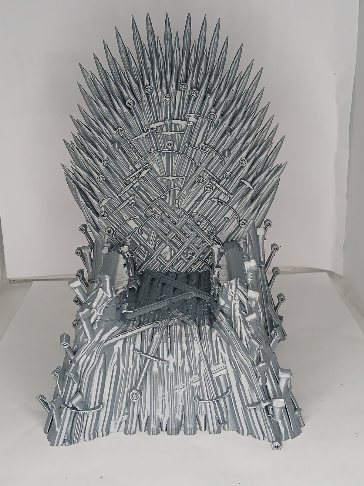 Iron sword Throne style 9 inch universal controller stand