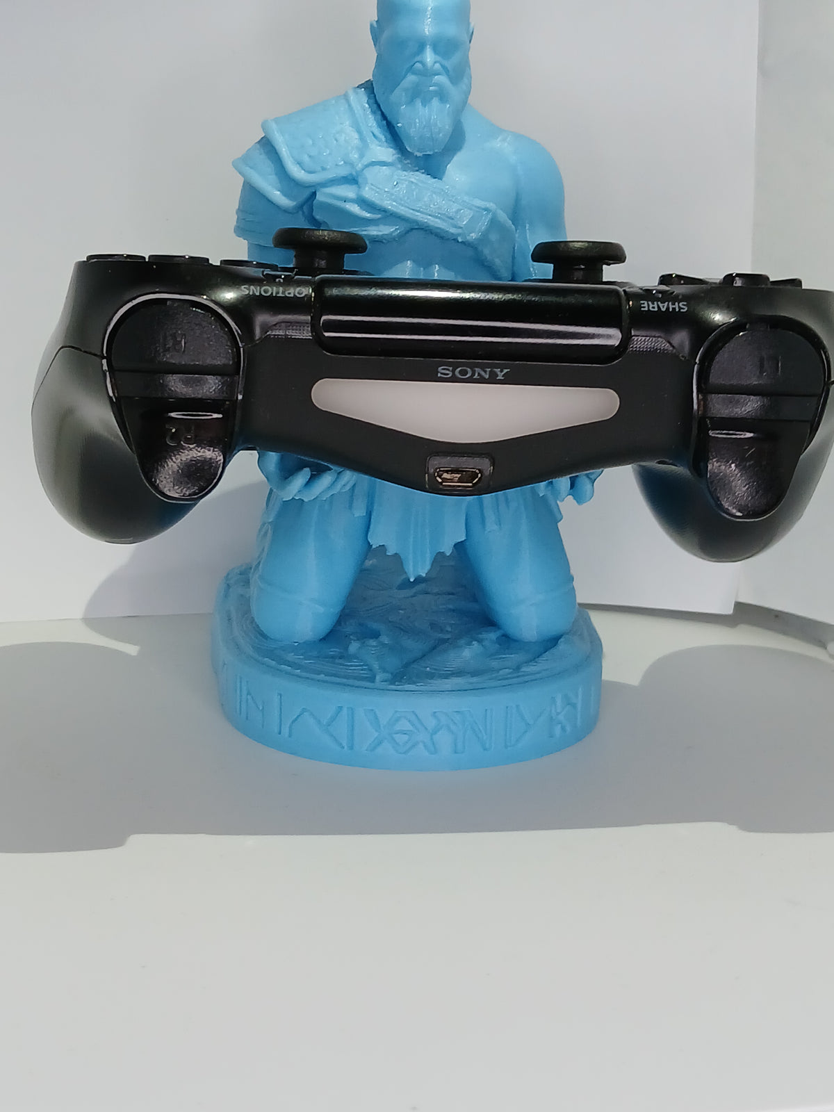 GOD Of WAR Kneeling Universal Controller Stand