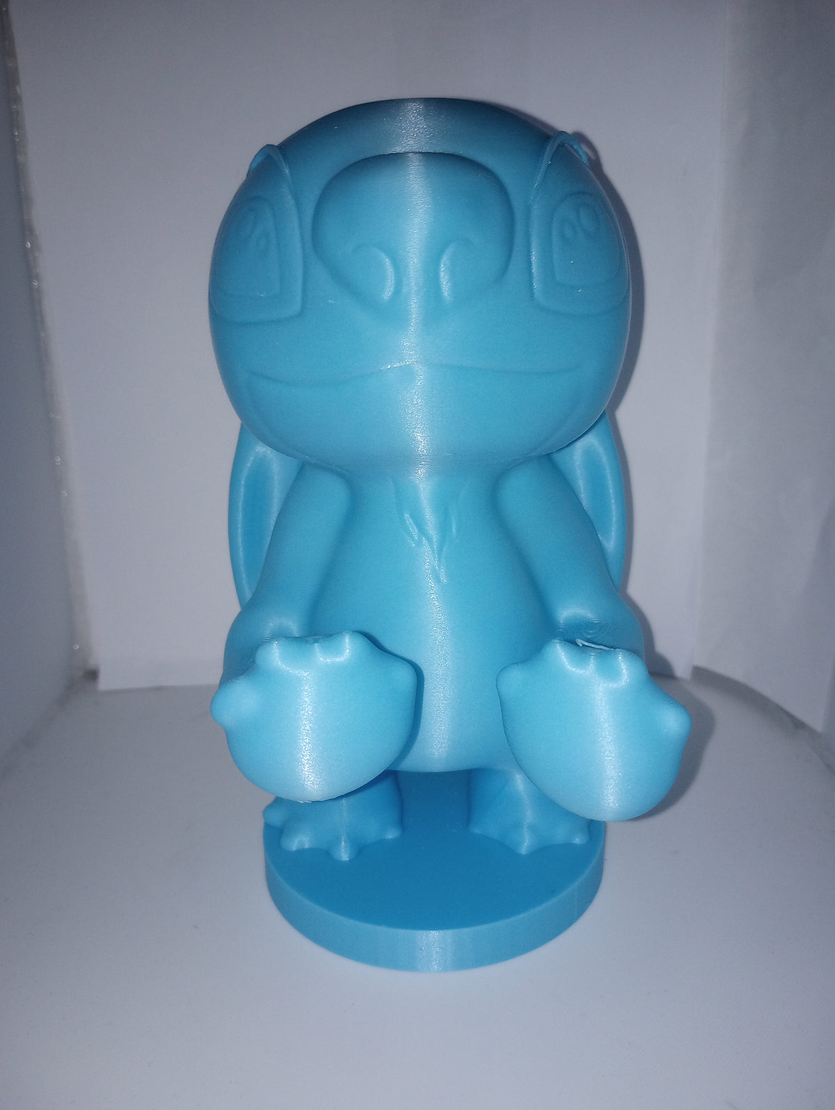 Stitch style controller stand