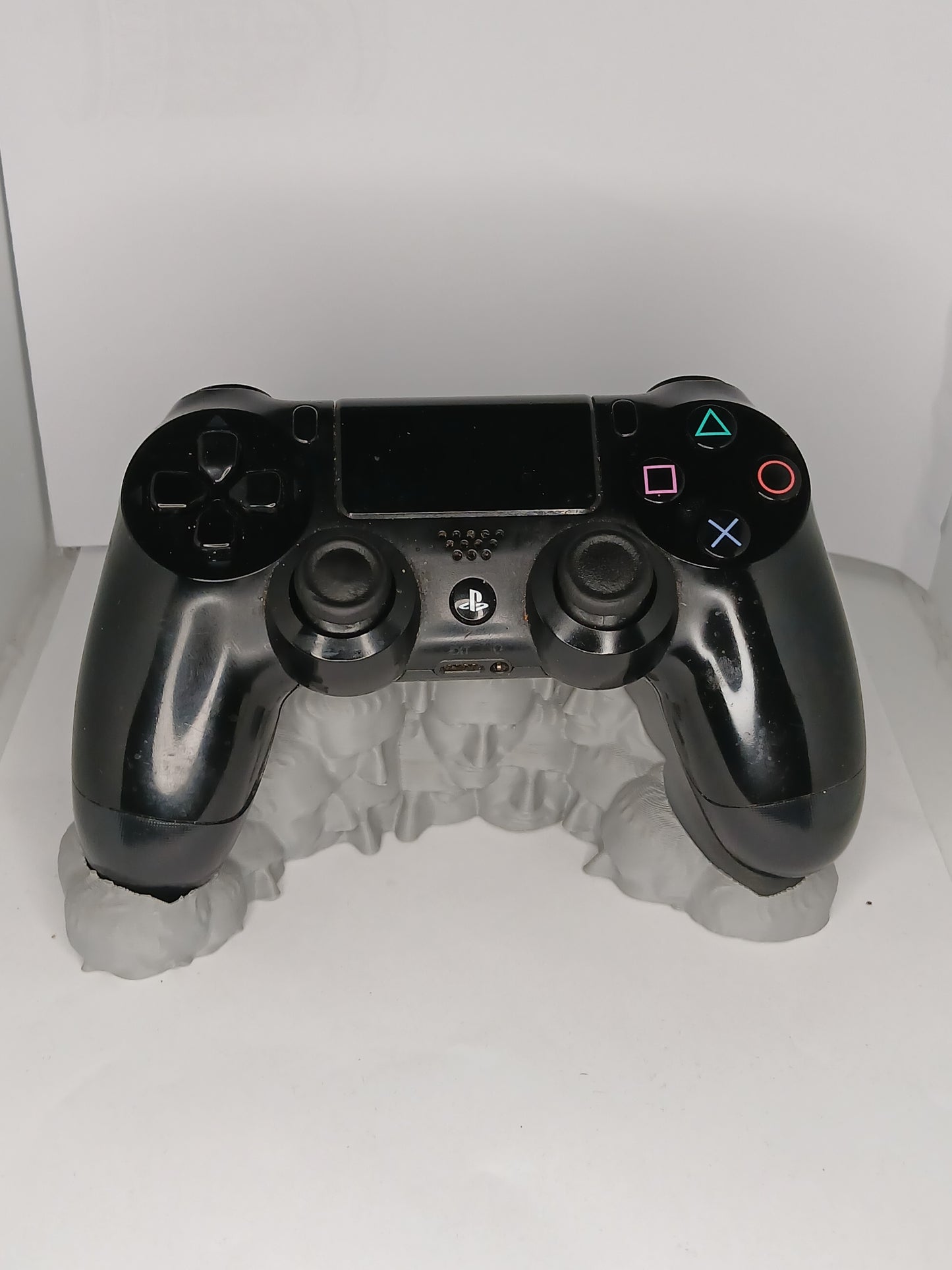 Multi face controller stand for Xbox One, Ps4, Ps5