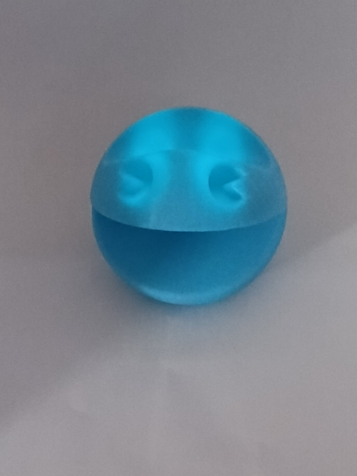 Pacman style controller stand