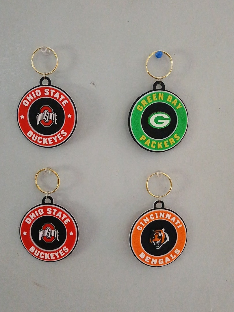 Single sided keychain medallion with keyring (fully customizable)