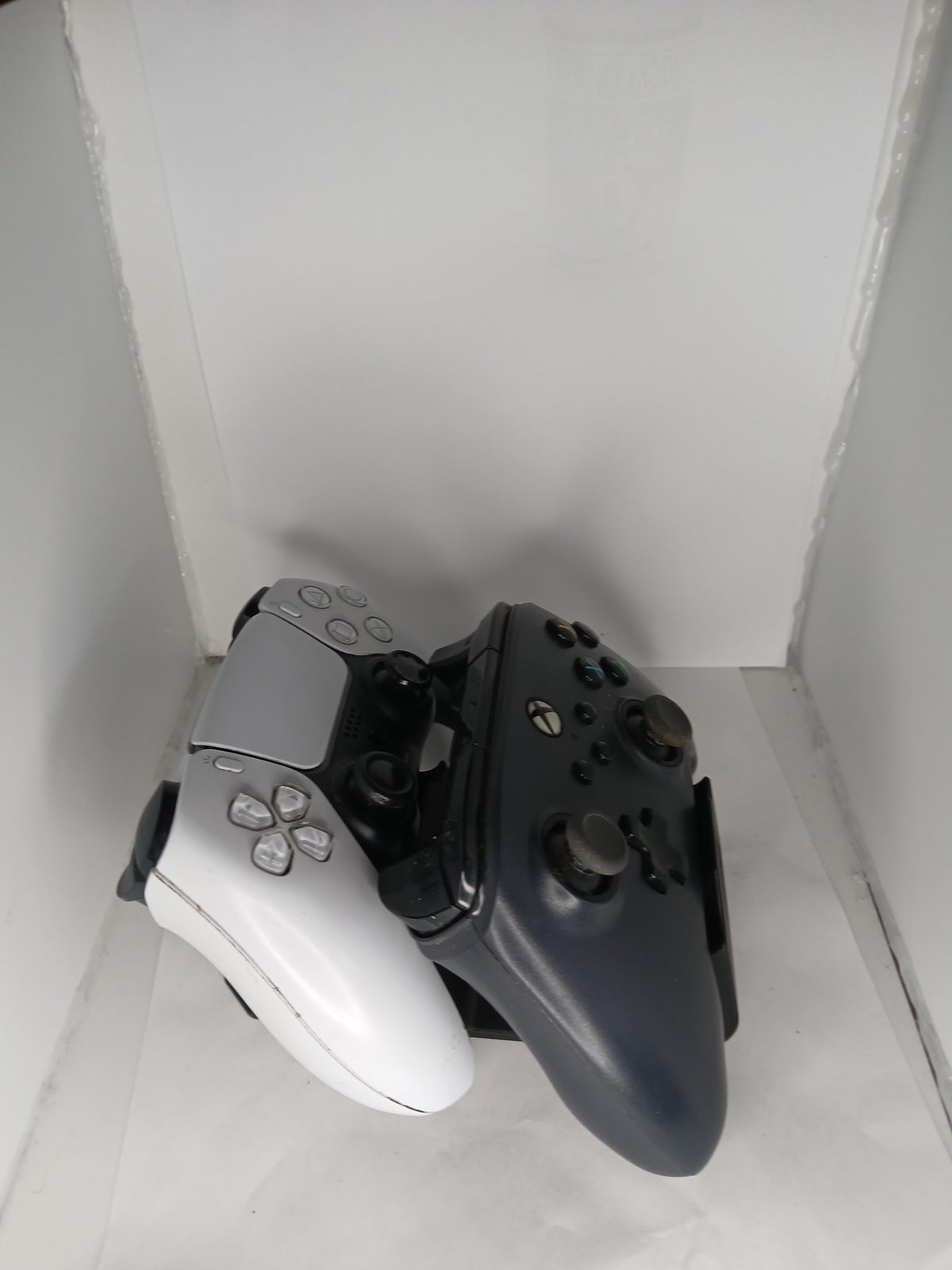 Universal Duo Controller stand