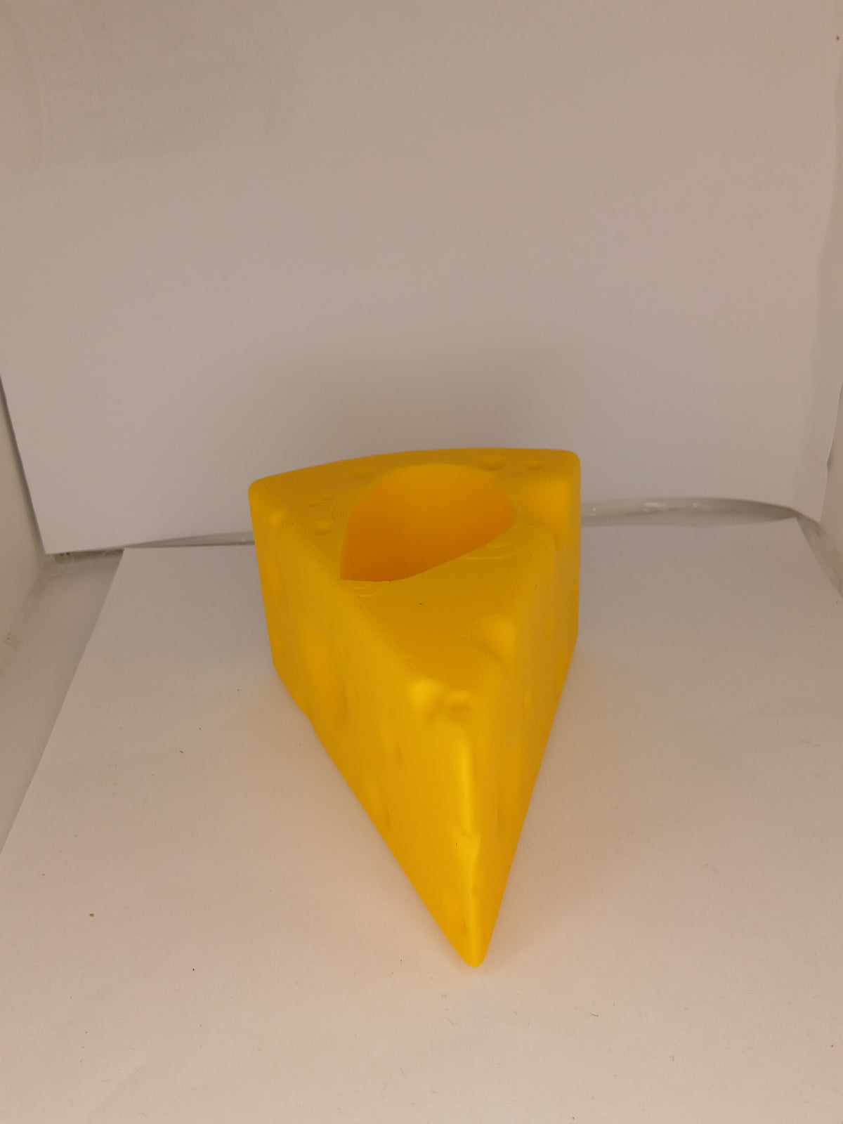 Slice of cheese style controller stand for Xbox One