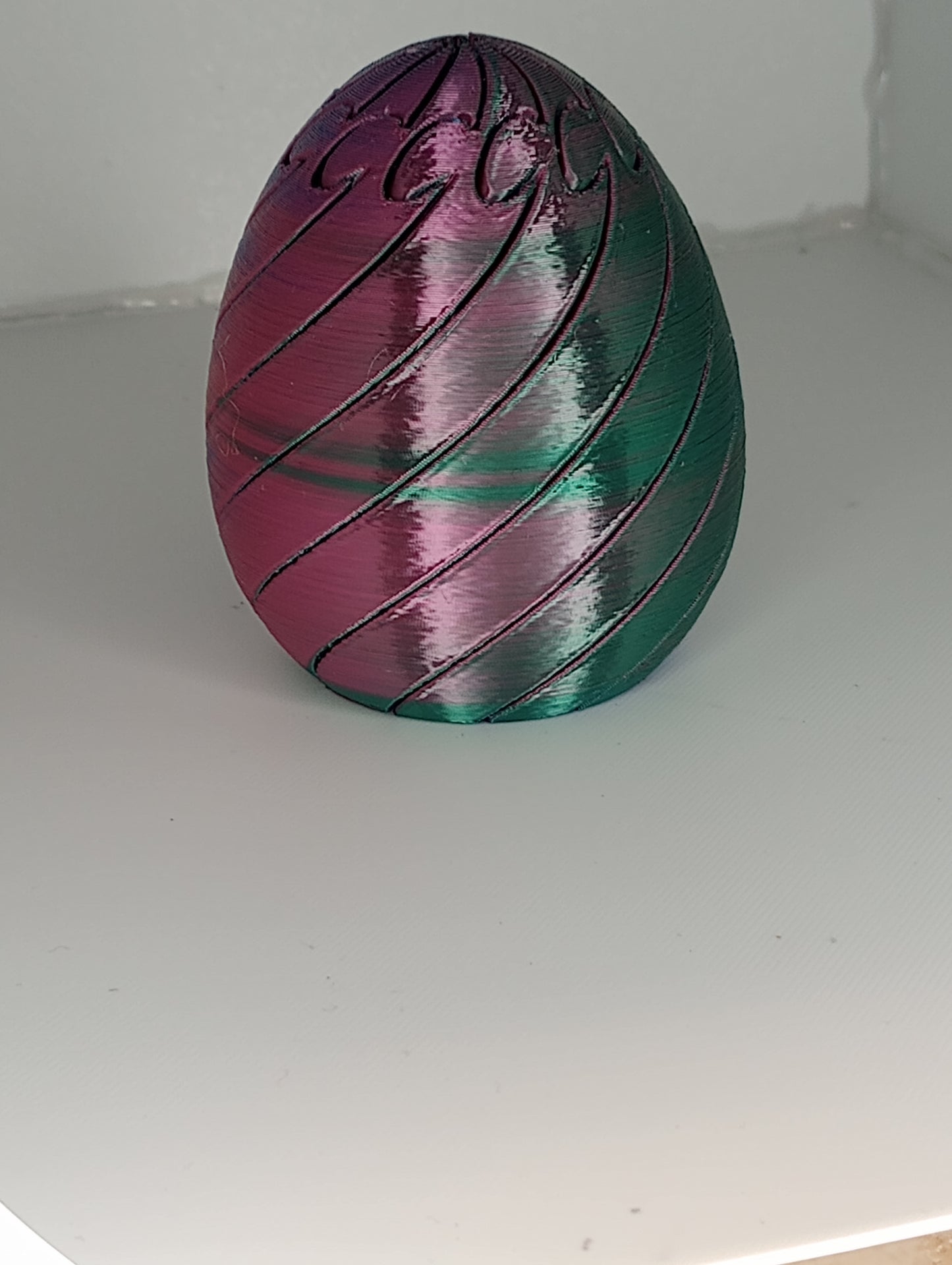 Meet the Twisty Fidget Egg