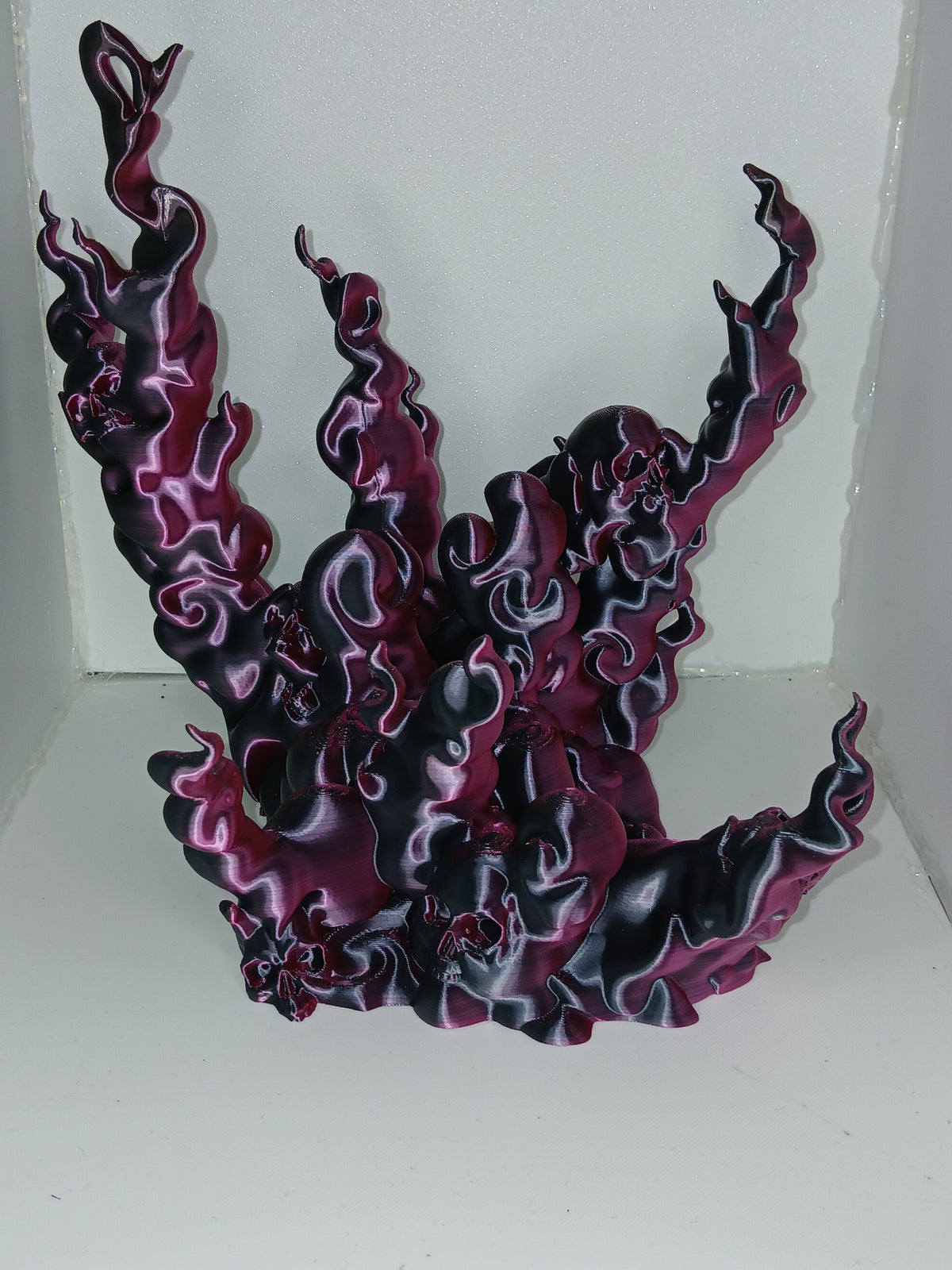 Spooky style universal controller stand