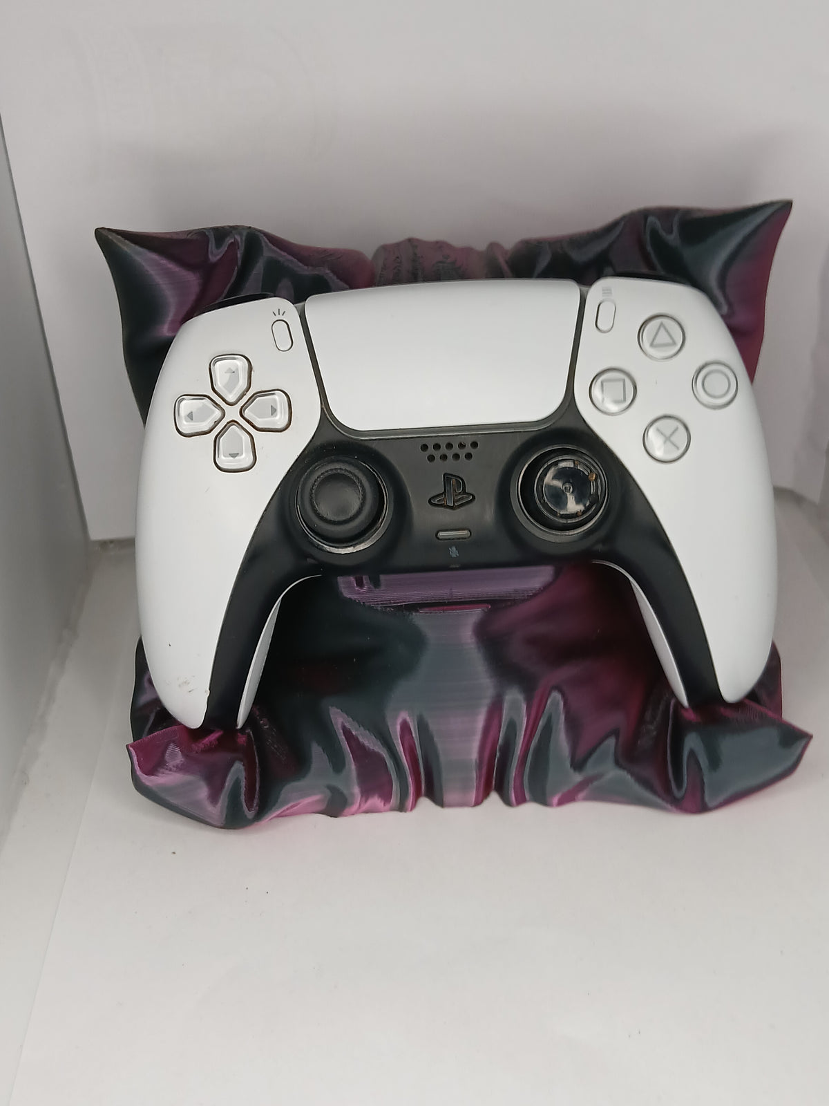 Pillow style controller stand