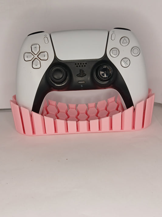 Dynamic hex controller stand for Xbox One, Playstation 4 / 5