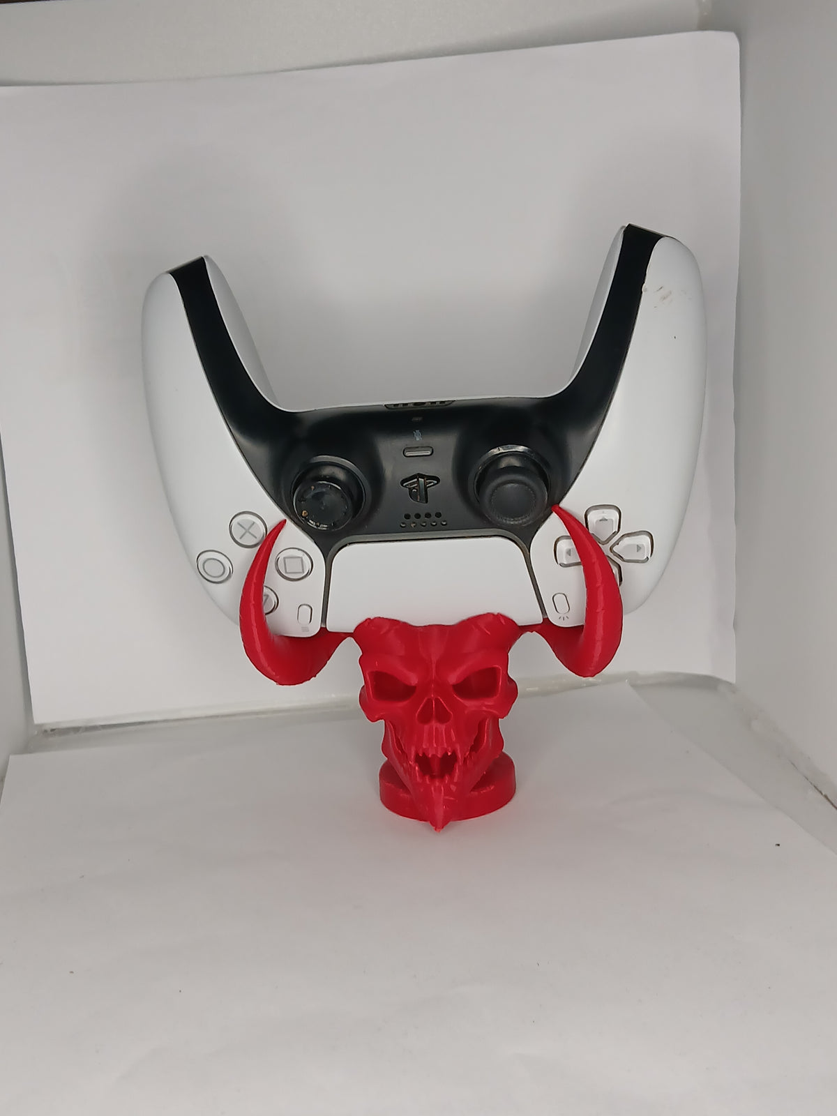 Demon style universal controller stand