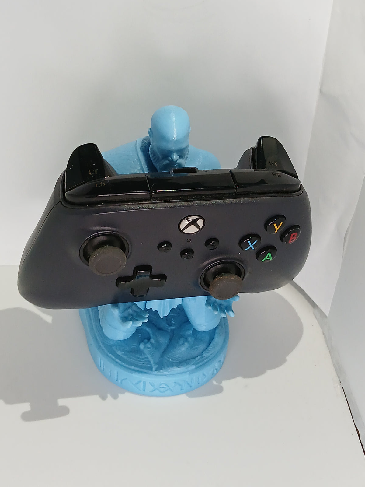GOD Of WAR Kneeling Universal Controller Stand