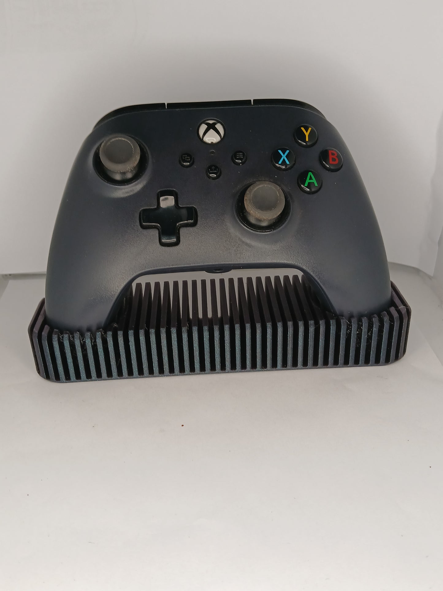 Xbox One Line Style Stand Holder XL