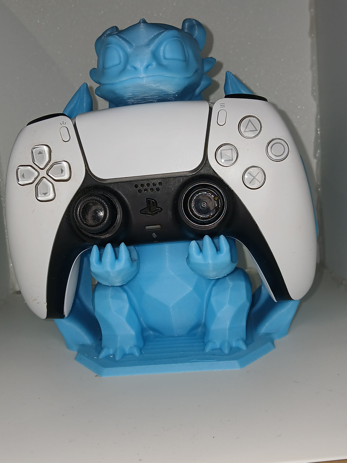 Nightfury Style Universal Controller Stand