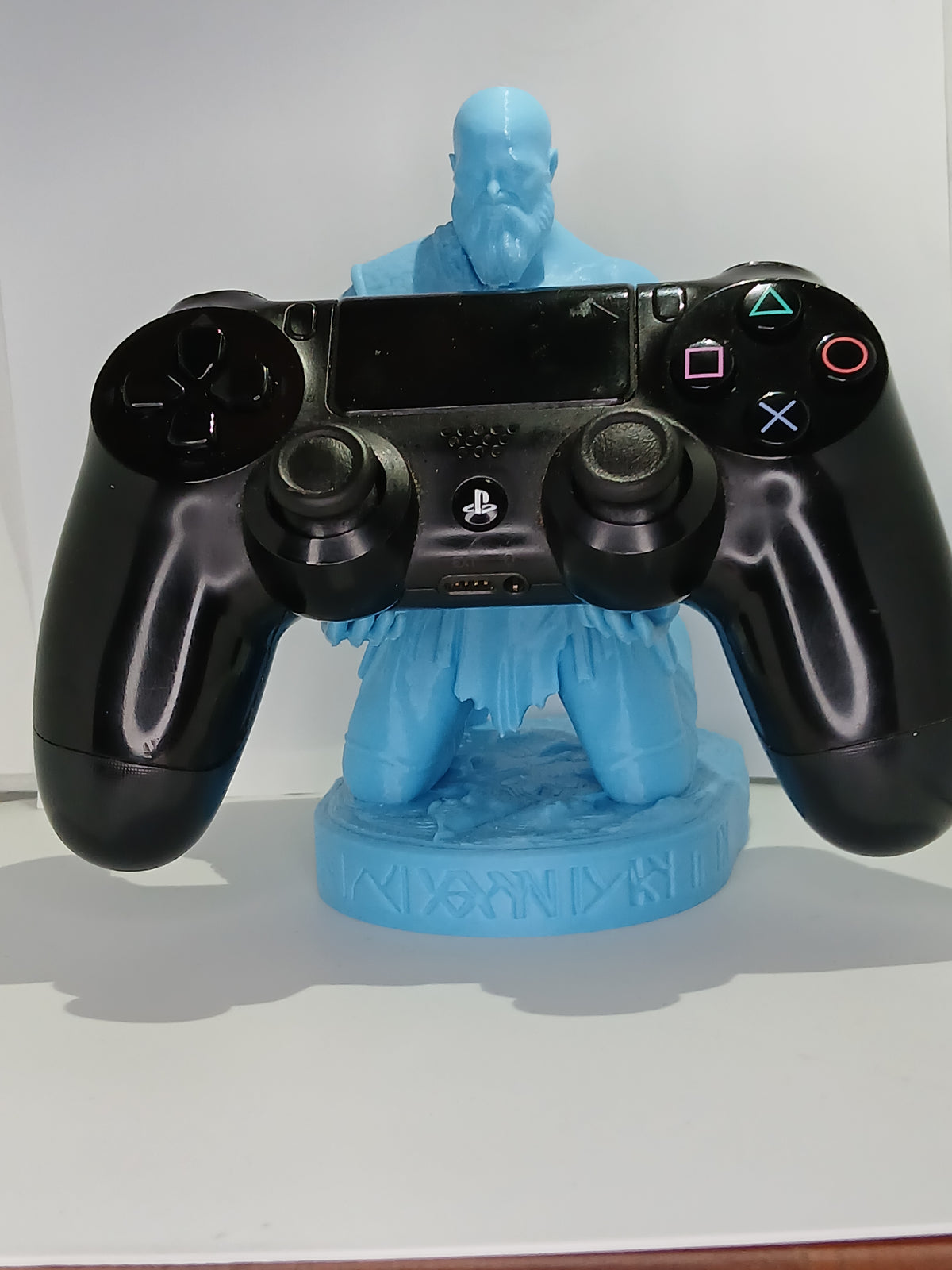 GOD Of WAR Kneeling Universal Controller Stand